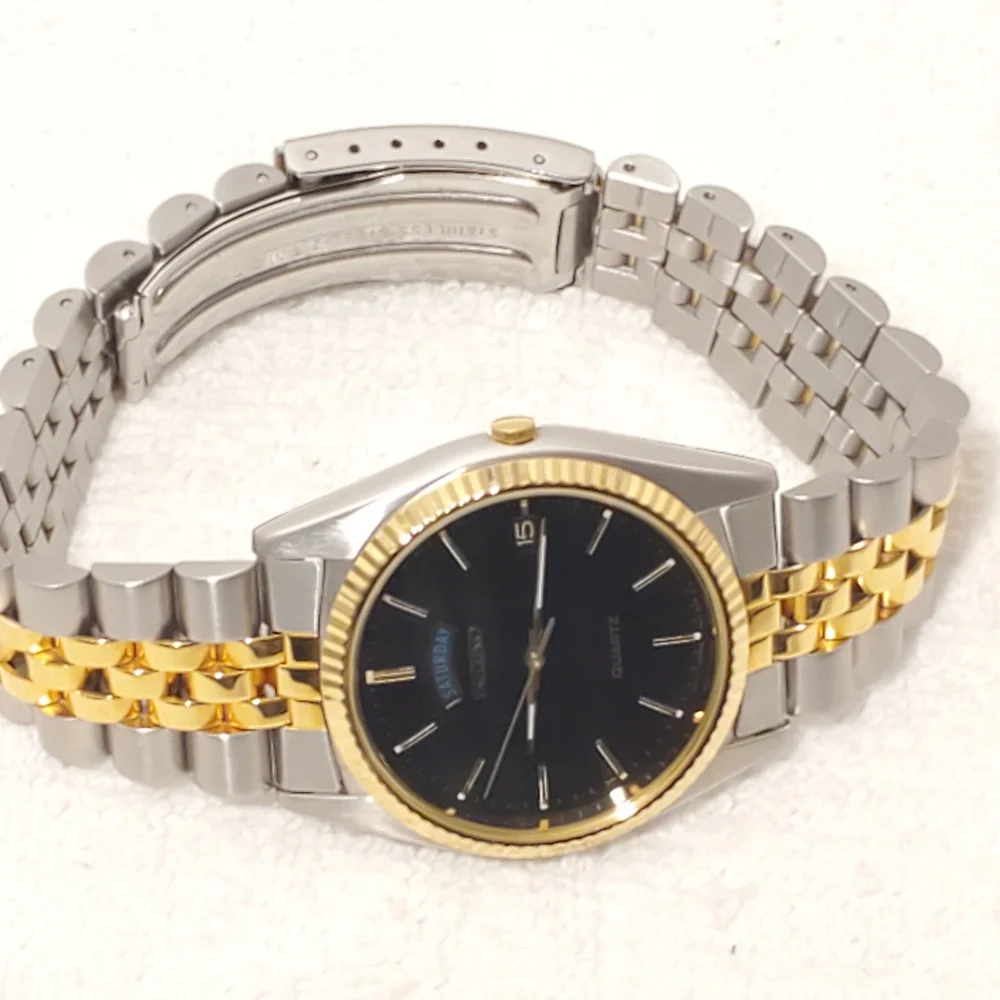 Vintage Seiko Men's Presidential Day Date Gold Tone Watch 1 Jewel Black Dial SS - Picture 5 of 11